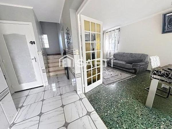 Maison familiale avec un grand sous sols !!