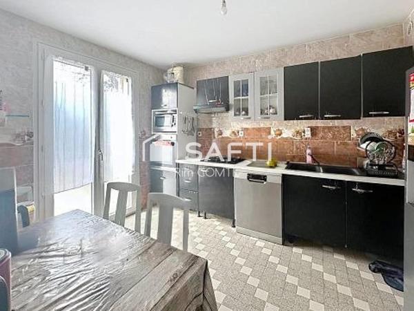 Maison familiale avec un grand sous sols !!