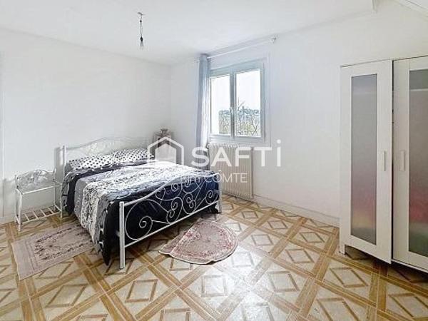 Maison familiale avec un grand sous sols !!