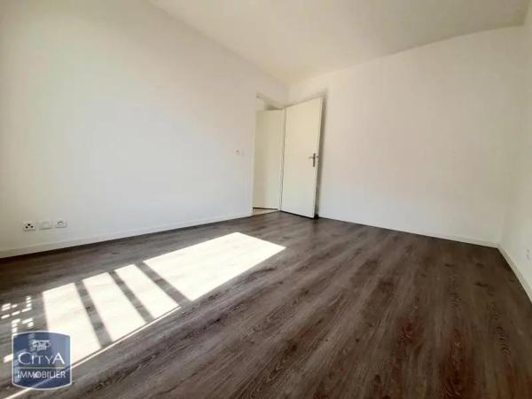 Appartement à louer 2 pièces 41.8m² Pomponne (77400)