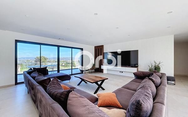 Maison à vendre    6 pièces •  Brive-la-Gaillarde