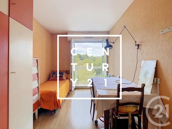 Appartement T3 à vendre  3 pièces - 66,97 m 2   MEUDON  - 92