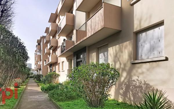 Appartement à vendre    4 pièces • 61,60 m2 Toulon