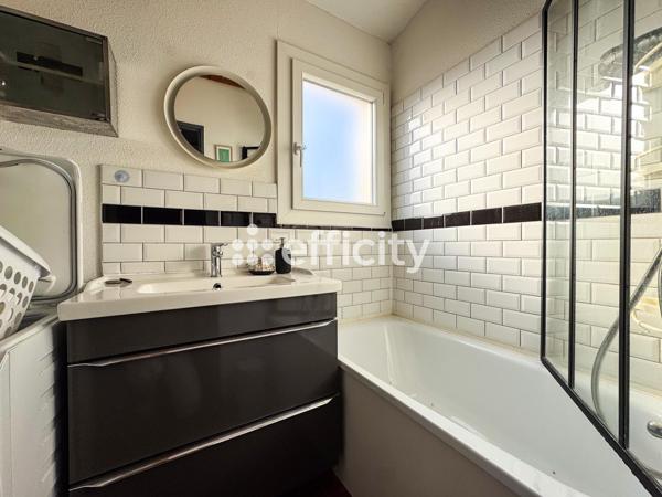 Maison 4 pièces - 50 m² Exclusivité efficity