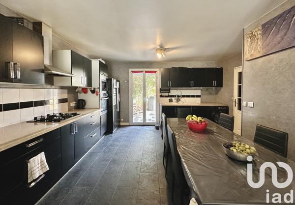 Maison à vendre 5 pièces 107 m² Jouy-le-Moutier