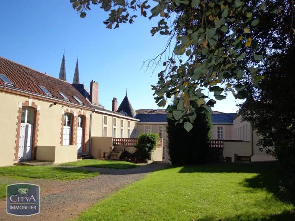 Appartement à louer 1 pièce 29.5m² Cholet (49300)