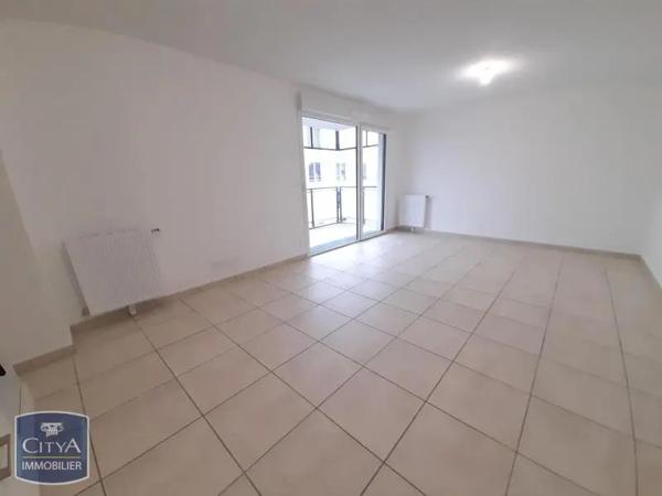Appartement à louer 3 pièces 62.33m² Dijon (21000)