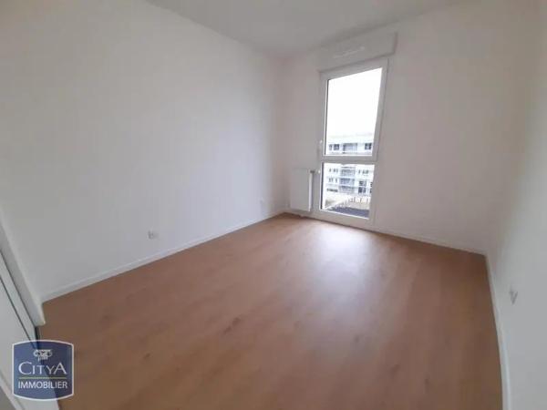 Appartement à louer 3 pièces 62.33m² Dijon (21000)