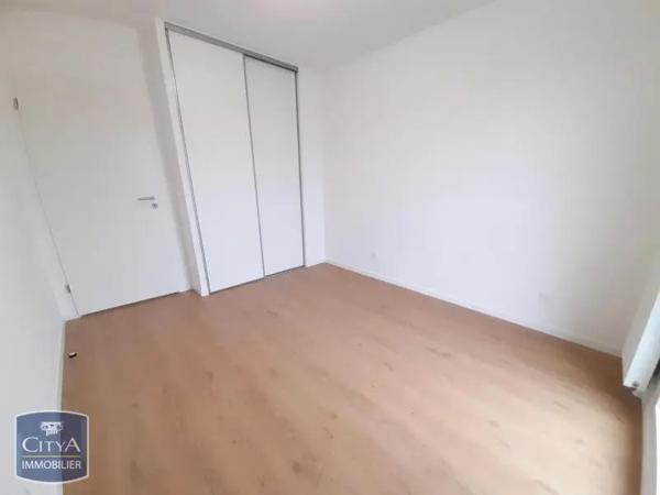 Appartement à louer 3 pièces 62.33m² Dijon (21000)