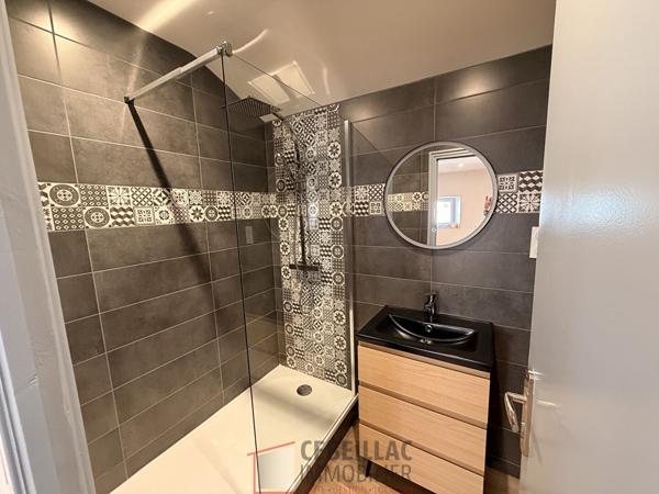 Appartement rénové 3 pièces Saint Flour
