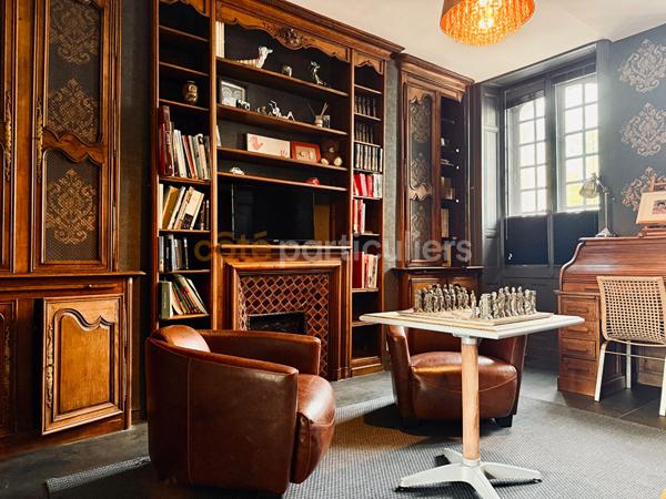 Vente
                Maison380 m² - 10 Pièces -
                    SAINT LO (50000)
