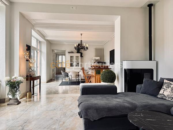 Vente
                Maison380 m² - 10 Pièces -
                    SAINT LO (50000)