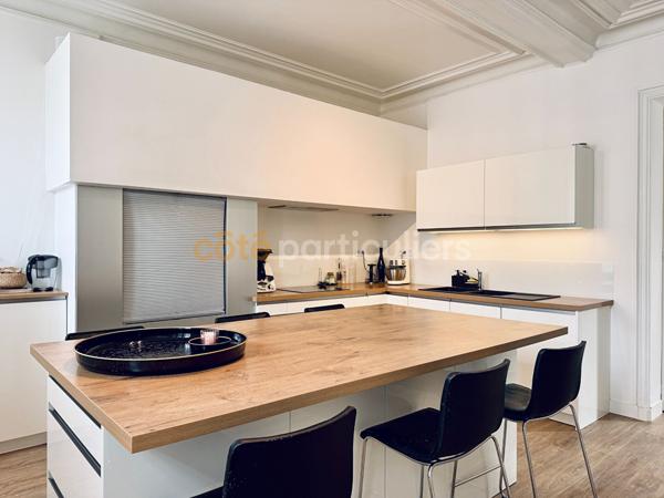 Vente
                Maison380 m² - 10 Pièces -
                    SAINT LO (50000)