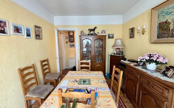 Appartement à vendre    2 pièces • 39,50 m2 Paris 17