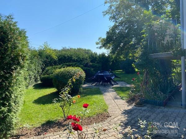 3%.COM Maison de plain pied avec 3 chambres sur terrain de 9.93 ares Bossendorf (67270)