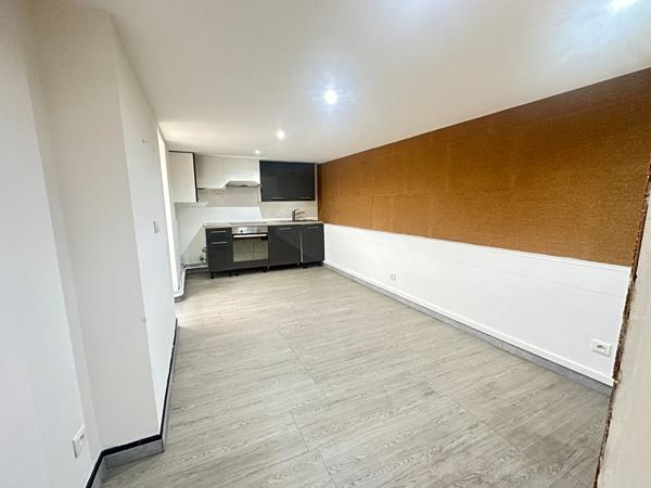 Local commercial Gaillac 93 m2