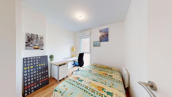 Superbe T3 au dernier étage avec terrasse et vue dégagée