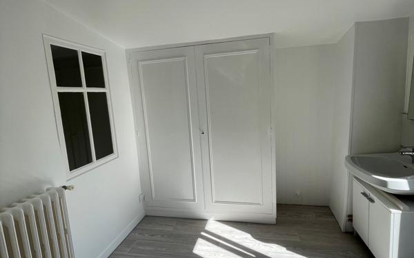 Maison à louer    3 pièces • 82 m2 Bénouville