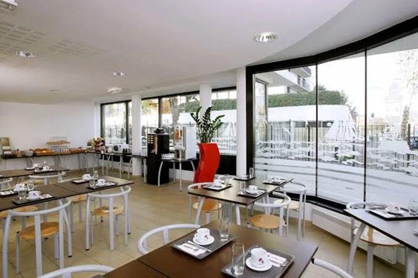 INVESTISSEMENT LOCATIF – Le Port-Marly – Résidence d’Affaires Serena - 6,06% de rentabilité
