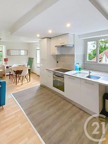 Immeuble à vendre  133,41 m 2   SELONCOURT  - 25