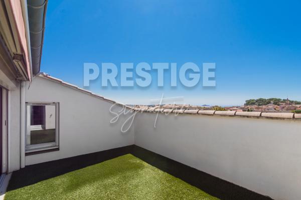 Appartement 3 pièce(s) 2 chambre(s) 94 m²