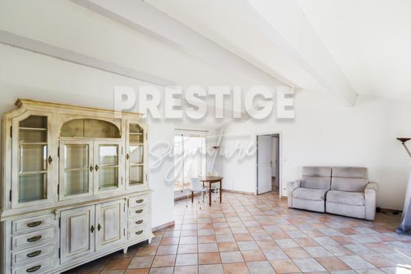 Appartement 3 pièce(s) 2 chambre(s) 94 m²