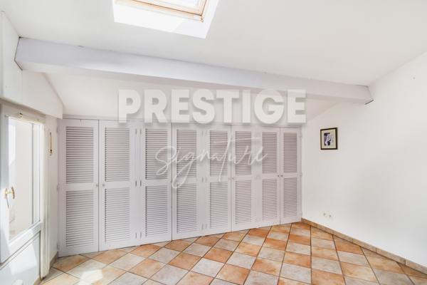 Appartement 3 pièce(s) 2 chambre(s) 94 m²