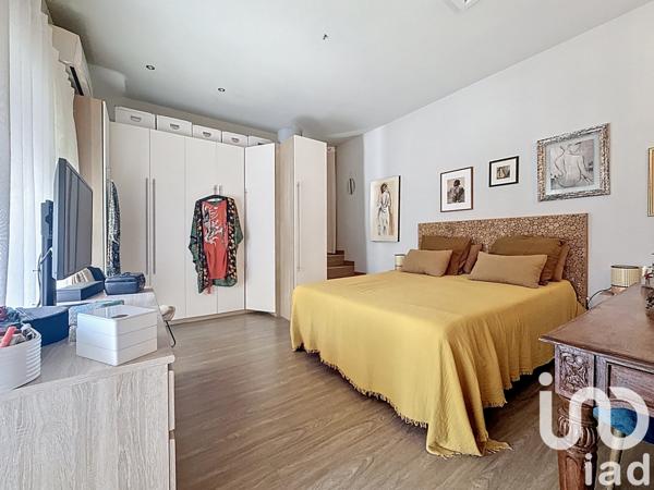 Maison à vendre 6 pièces 185 m² Sérignan