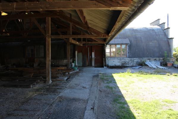 BATIMENT A USAGE DE DEPOT Mauriac (15200)