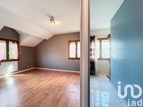 Maison traditionnelle 6 pièces de 130 m² à Bonneuil-sur-Marne (94380)