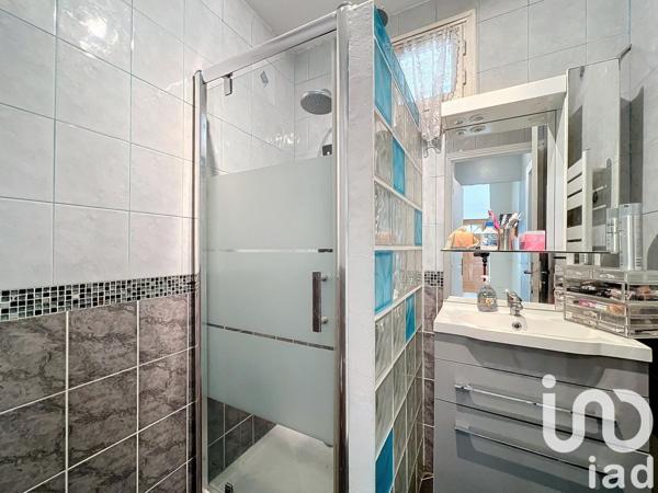 Maison traditionnelle 6 pièces de 130 m² à Bonneuil-sur-Marne (94380)