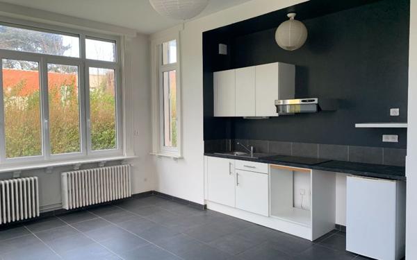 Appartement à louer    2 pièces •  Faches-Thumesnil