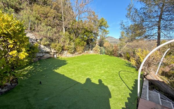 Maison à vendre    5 pièces • 146,50 m2 Nice