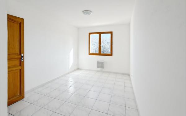 Maison à vendre    5 pièces • 146,50 m2 Nice