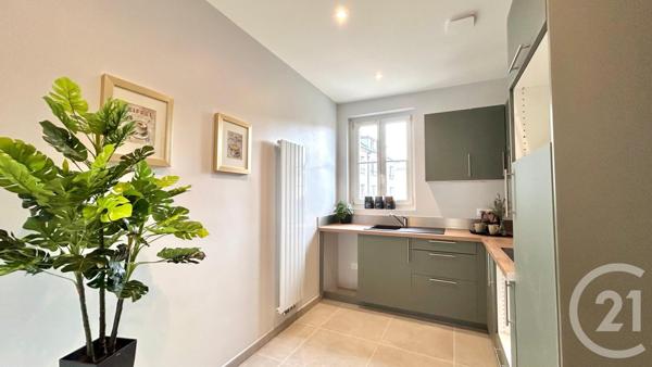 Appartement T3 à vendre  3 pièces - 65,40 m2 COMPIEGNE - 60