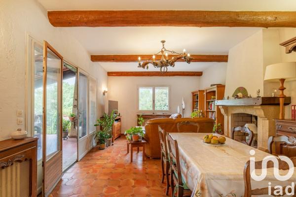Maison traditionnelle 6 pièces de 190 m² à Mouans-Sartoux (06370)