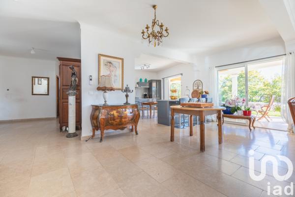 Maison à vendre 8 pièces 256 m² Le Tignet