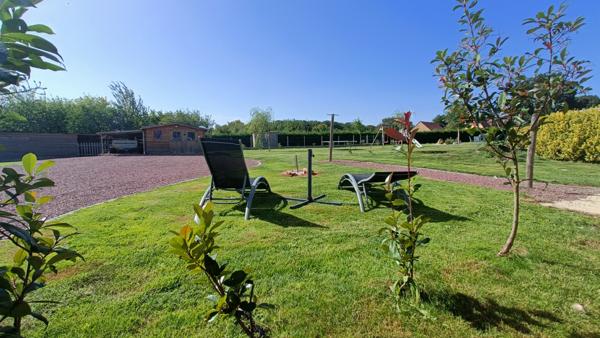 Plain poied sur 2900m² de terrain, hors lotissement