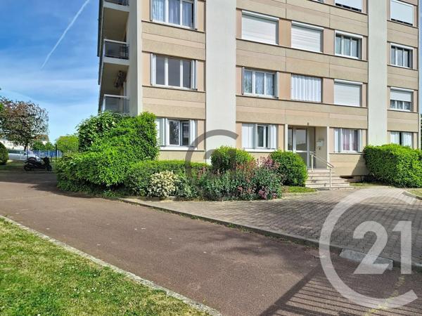 Appartement F2 à vendre  2 pièces - 52 m 2   MIGENNES  - 89