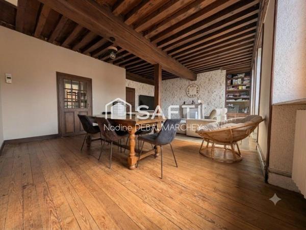 Maison en pierre de 150 m² au cœur de Charolles, idéale pour famille ou profession libérale