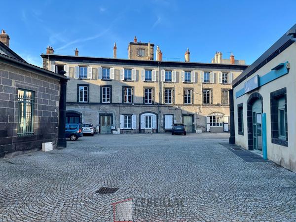 Appartement 3 pièce(s) 2 chambre(s) 119.06 m²