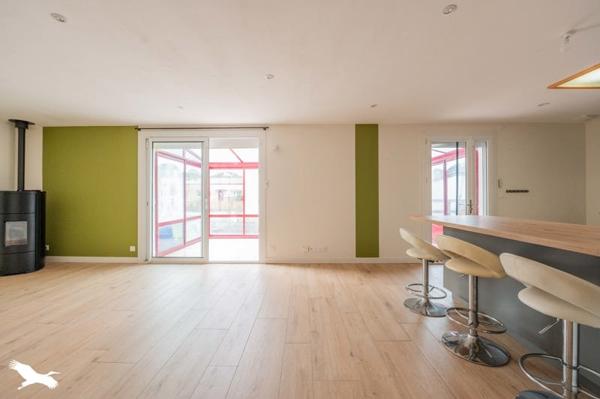 Maison à vendre |  Saint-Philbert-de-Grand-Lieu |  5 pièces | 104 m²