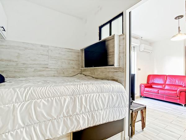 Appartement T1 avec terrasse et garage fermé à vendre - Secteur Montolivet 13012 Marseille