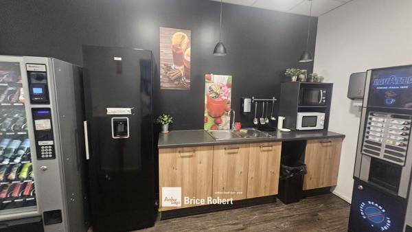 Bureaux en location Lyon 8ème avec accès immédiat aux transports