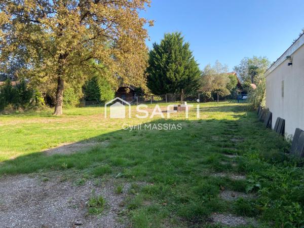 Proximité commerces, école et rocade