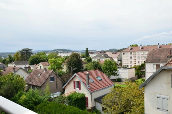 Appartement à vendre T 4 DIJON (21) quartier Montchapet / les perrieres 3 chambres avec balcon et cave