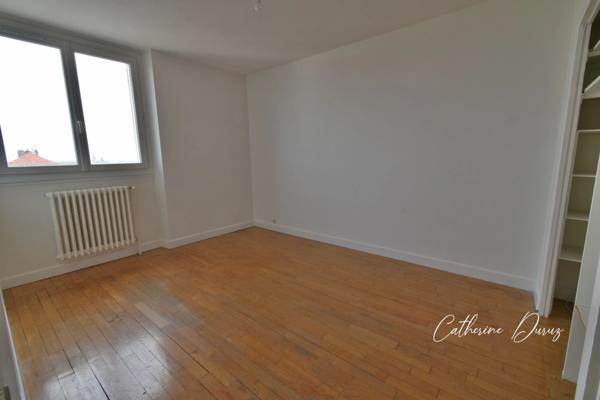 Appartement à vendre T 4 DIJON (21) quartier Montchapet / les perrieres 3 chambres avec balcon et cave