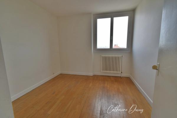 Appartement à vendre T 4 DIJON (21) quartier Montchapet / les perrieres 3 chambres avec balcon et cave