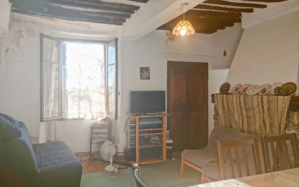 Appartement à vendre    3 pièces •  La Verdière