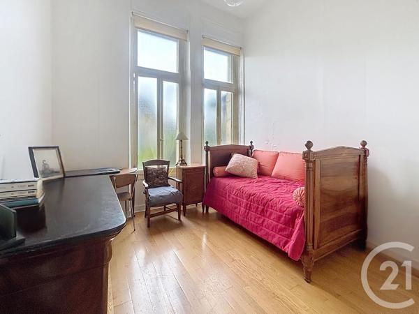 Appartement F5 à vendre  6 pièces - 159,76 m2 RAMBOUILLET - 78